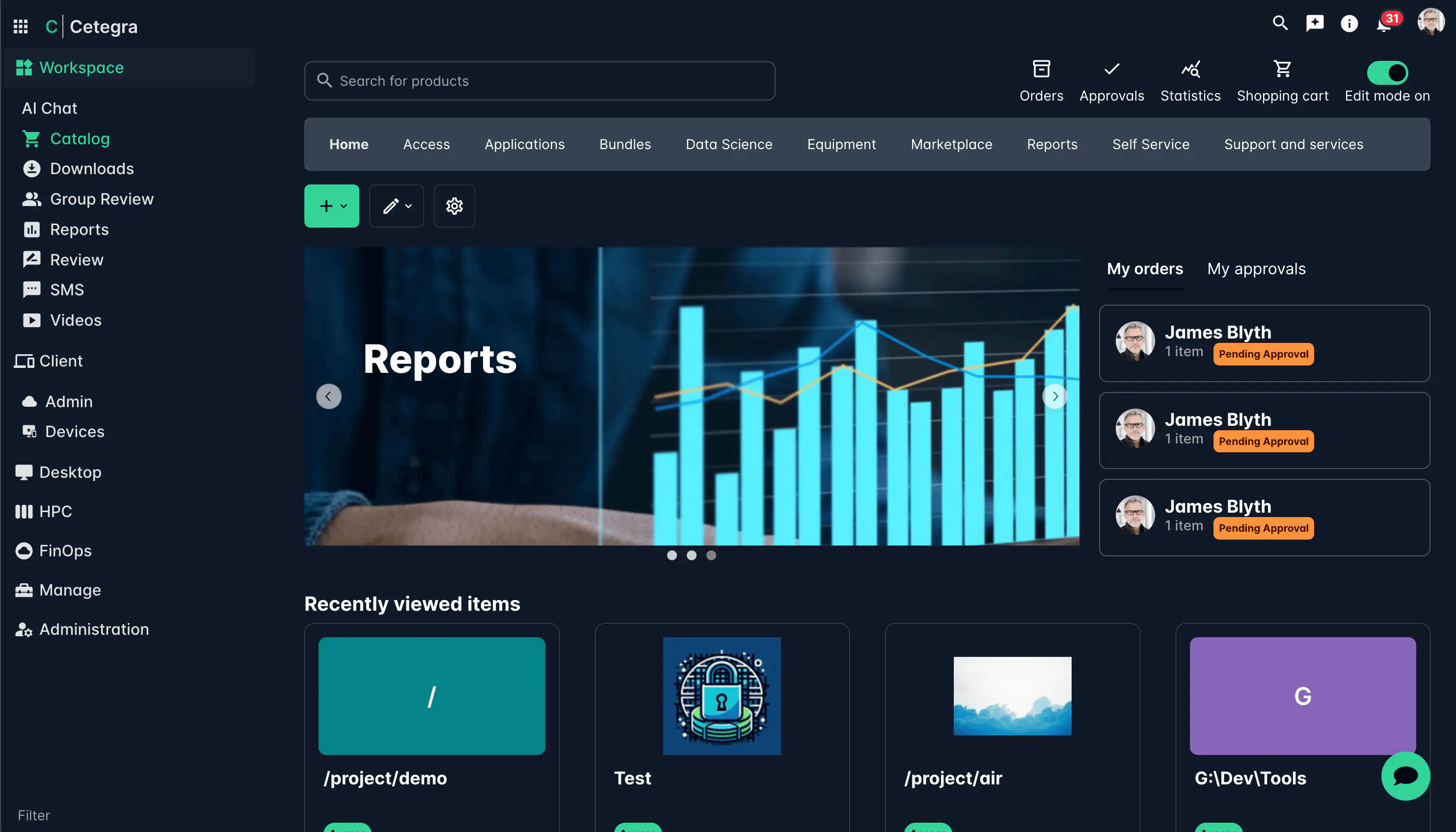 Screenshot: Catalog front page showing featured products and banners